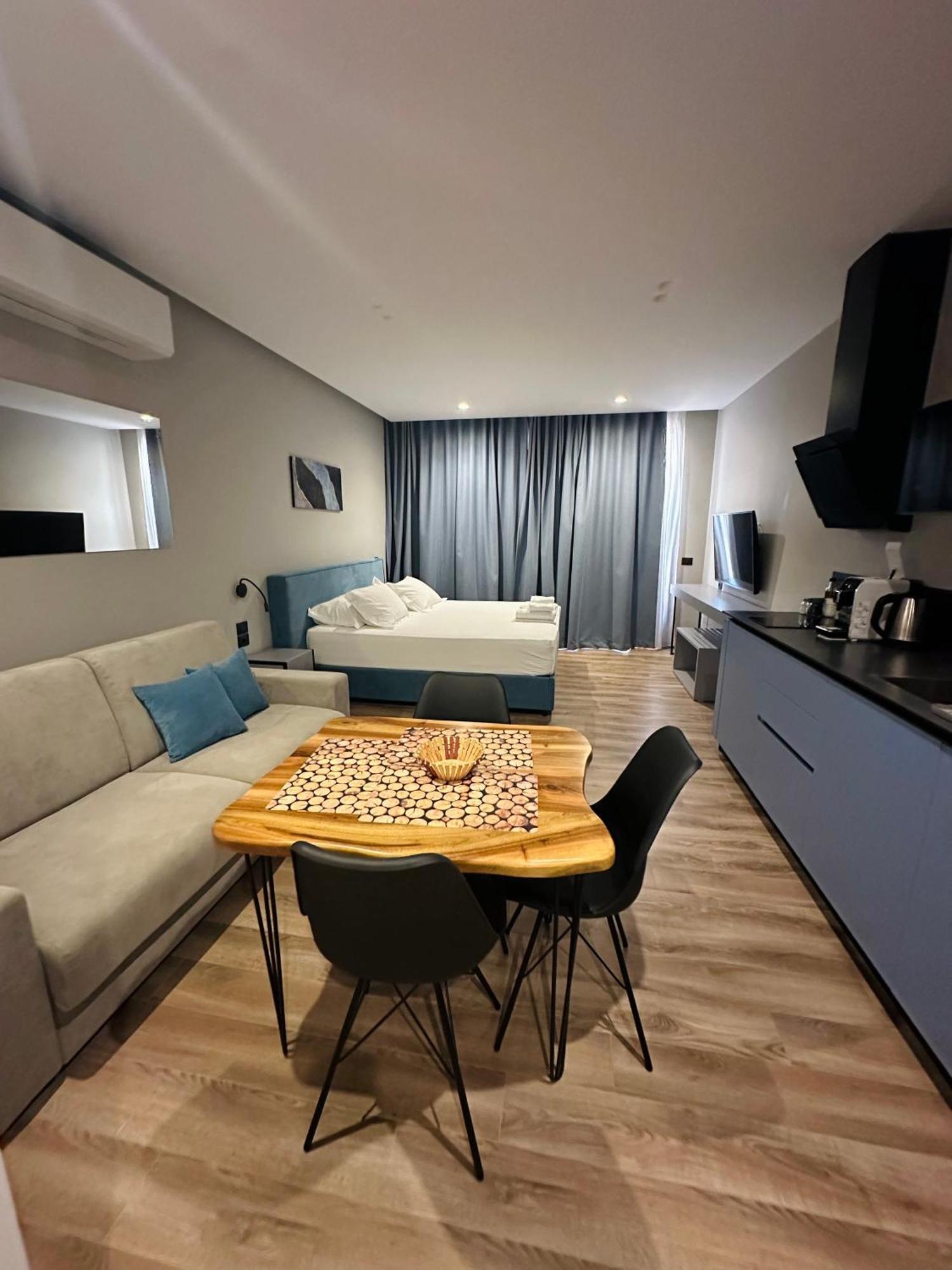 Lookout Apartments Sarandë Eksteriør bilde