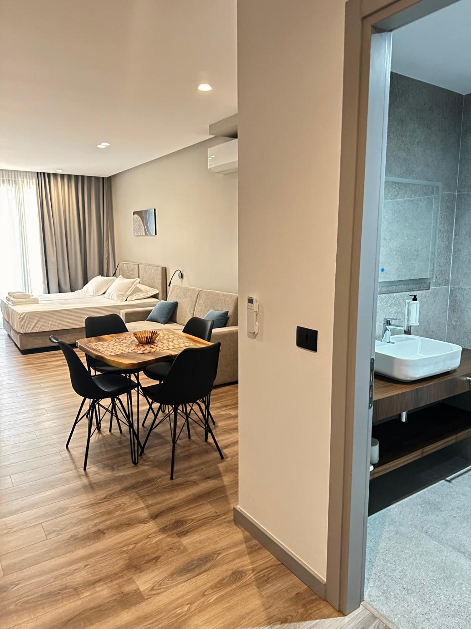 Lookout Apartments Sarandë Eksteriør bilde